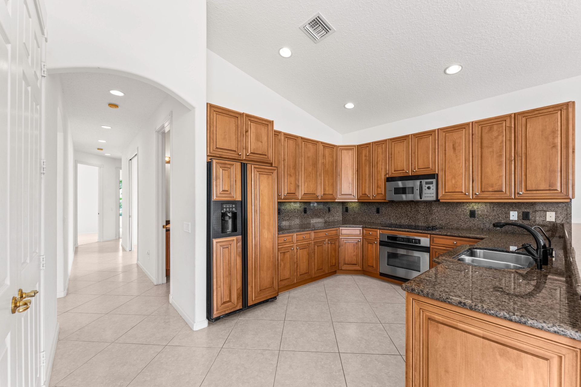 13215 Alhambra Lake Circle, Delray Beach, FL 33446 Photo