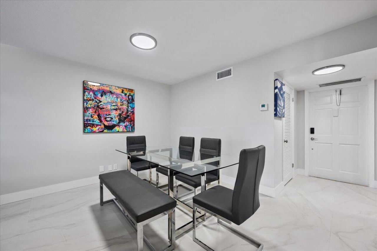 5500 Tamberlane Circle, Unit Apt 105, Palm Beach Gardens, FL 33418 Photo