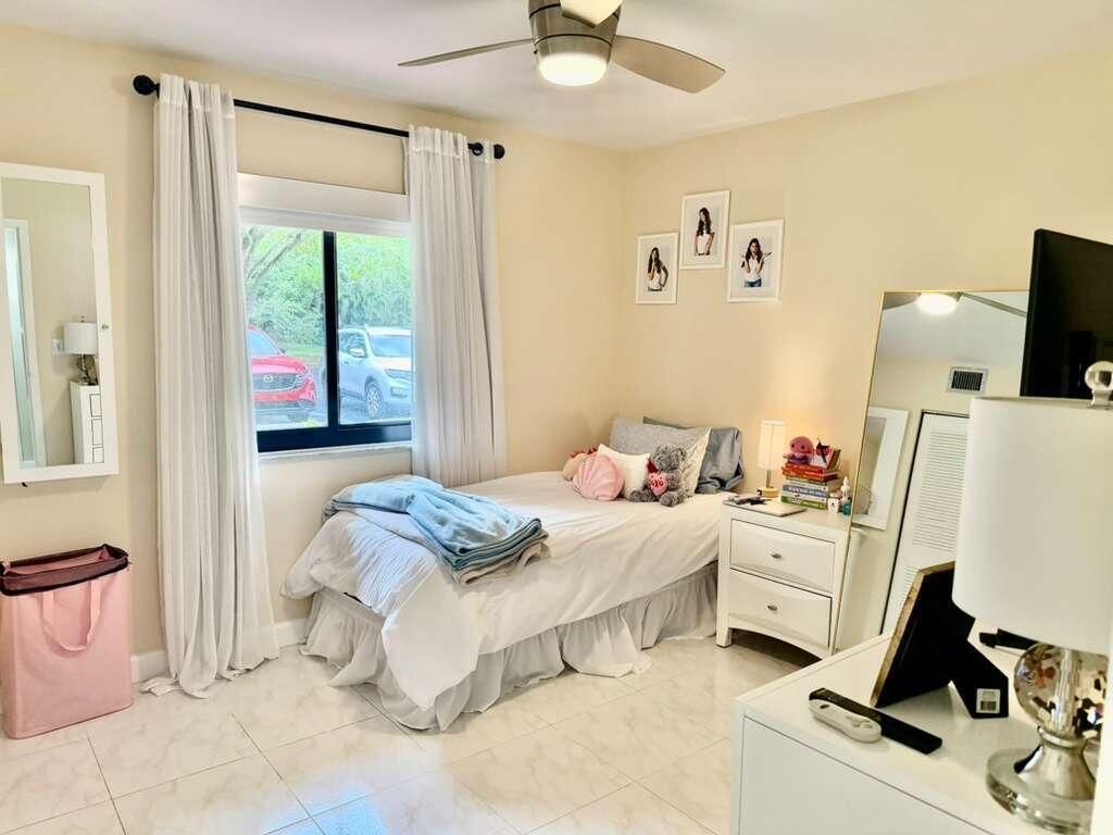 912 SW 9th Street Circle, Unit 105, Boca Raton, FL 33486 Photo