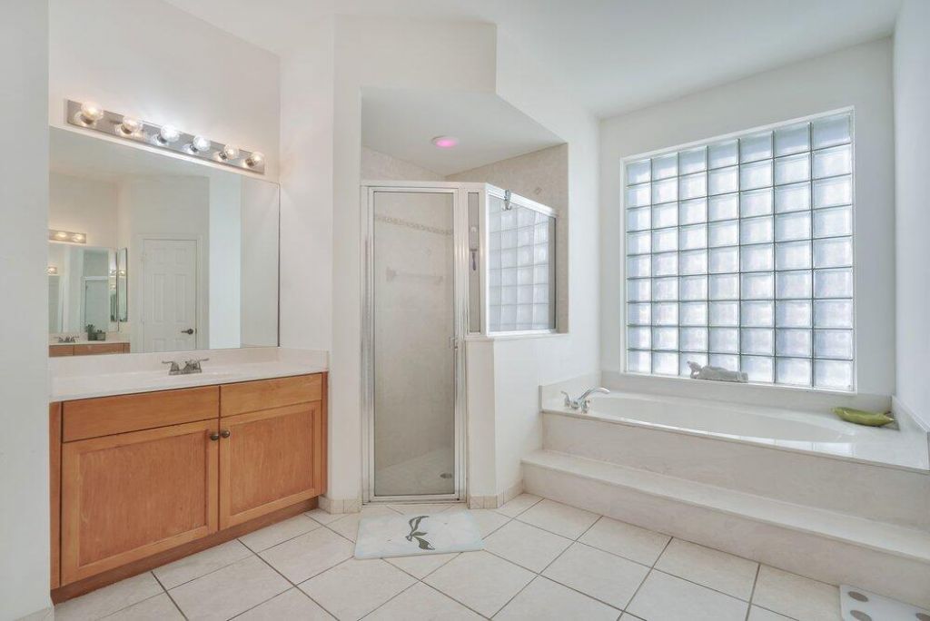 5005 NW 57th Terrace, Coral Springs, FL 33067 Photo