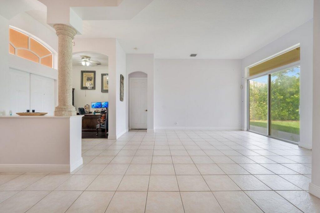 5005 NW 57th Terrace, Coral Springs, FL 33067 Photo