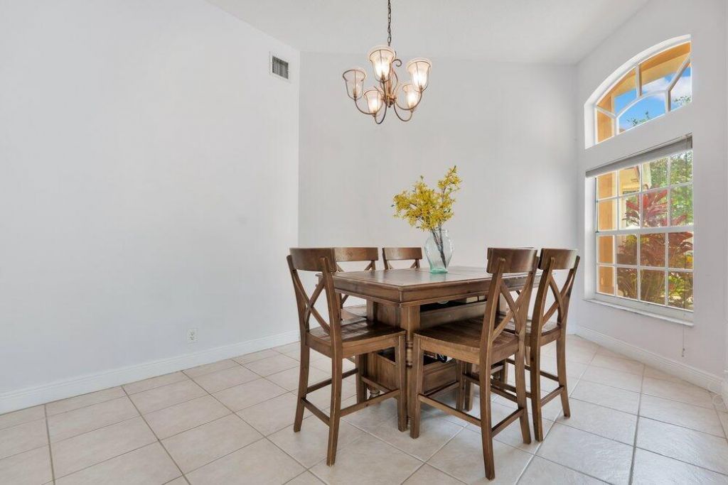 5005 NW 57th Terrace, Coral Springs, FL 33067 Photo