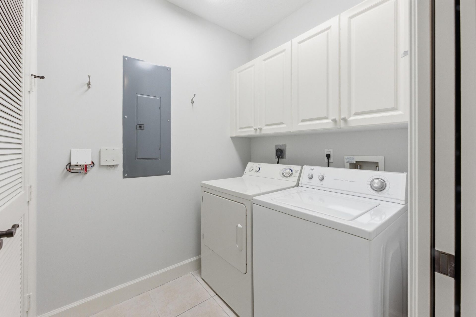 200 NE 2nd Avenue, Unit 316, Delray Beach, FL 33444 Photo