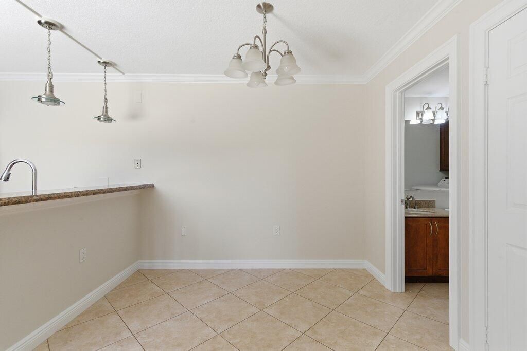 5701 57th Way, West Palm Beach, FL 33409 Photo