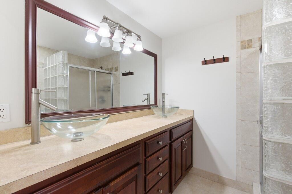 5701 57th Way, West Palm Beach, FL 33409 Photo
