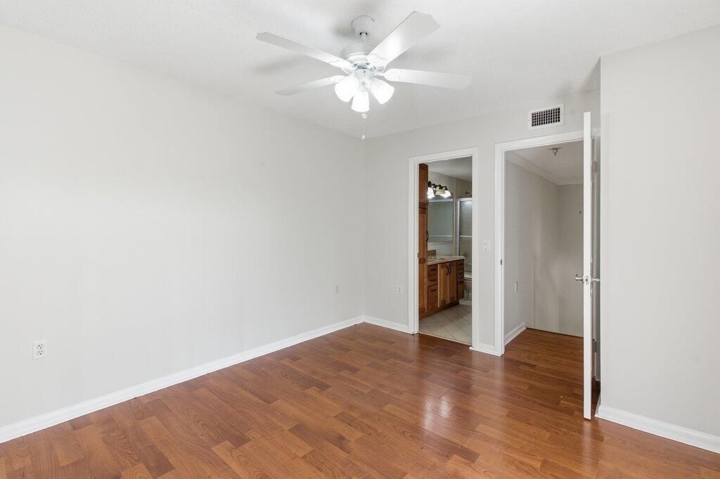 5701 57th Way, West Palm Beach, FL 33409 Photo