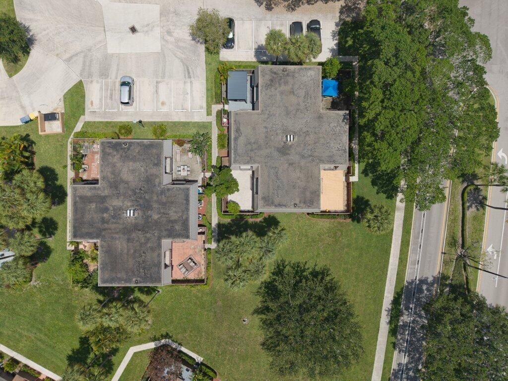 5701 57th Way, West Palm Beach, FL 33409 Photo