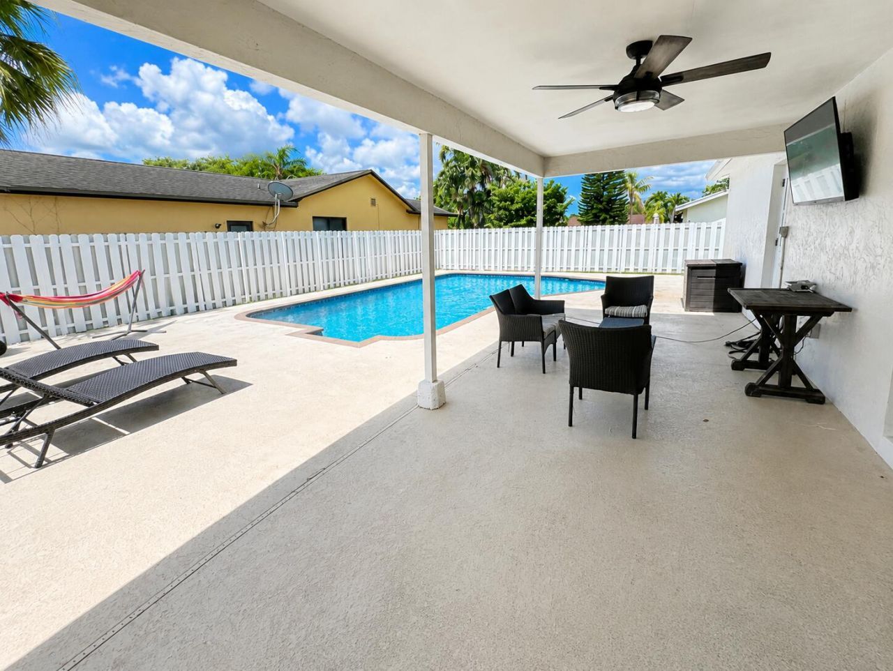 11100 NW 25th Court, Sunrise, FL 33322 Photo