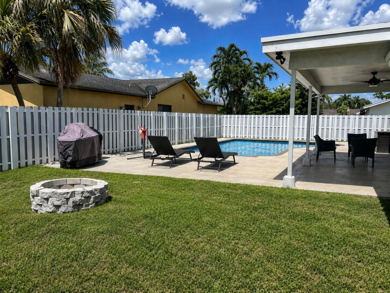 11100 NW 25th Court, Sunrise, FL 33322 Photo