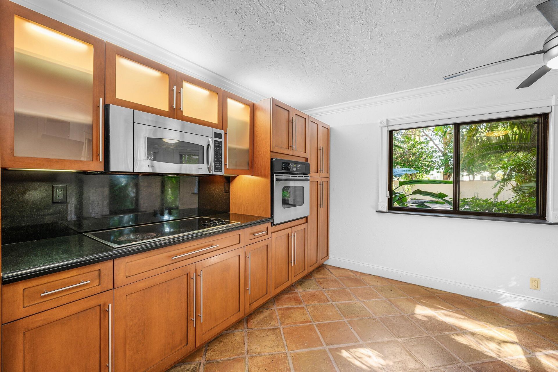 16 Via Lago, Boynton Beach, FL 33435 Photo