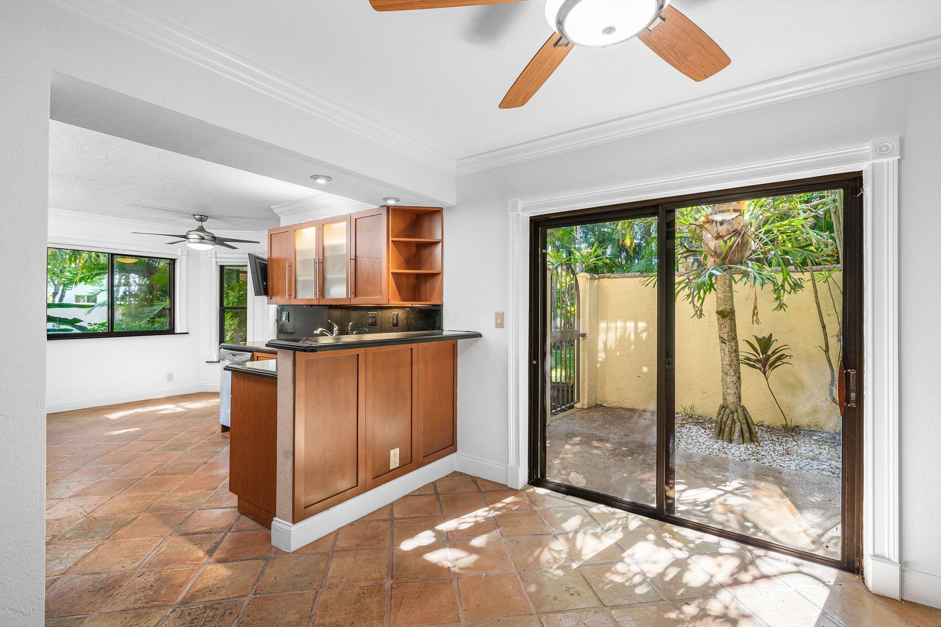 16 Via Lago, Boynton Beach, FL 33435 Photo