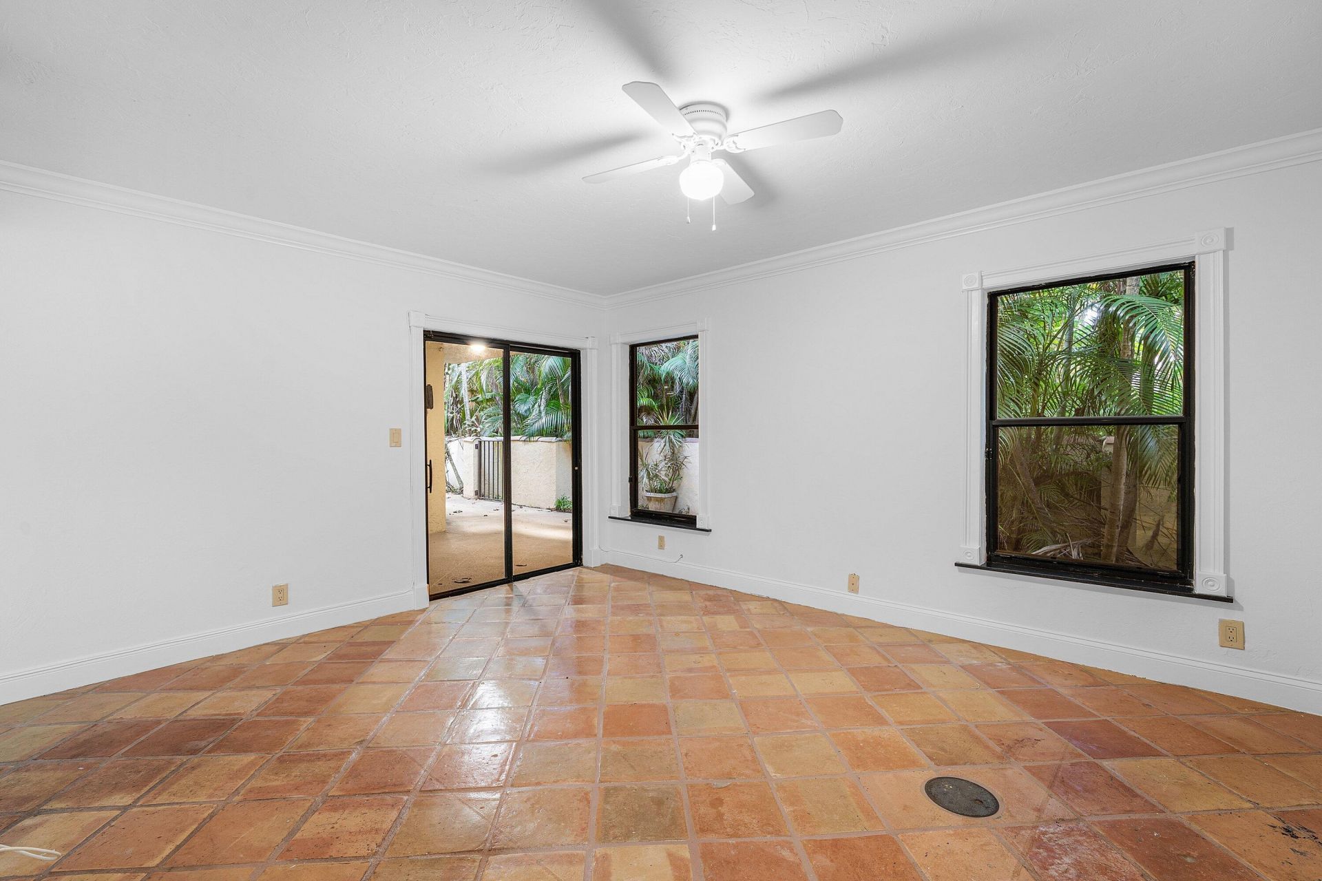 16 Via Lago, Boynton Beach, FL 33435 Photo
