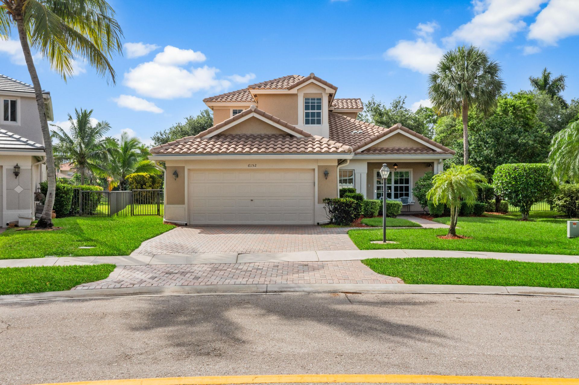 6152 NW 108th Way, Parkland, FL 33076 Photo