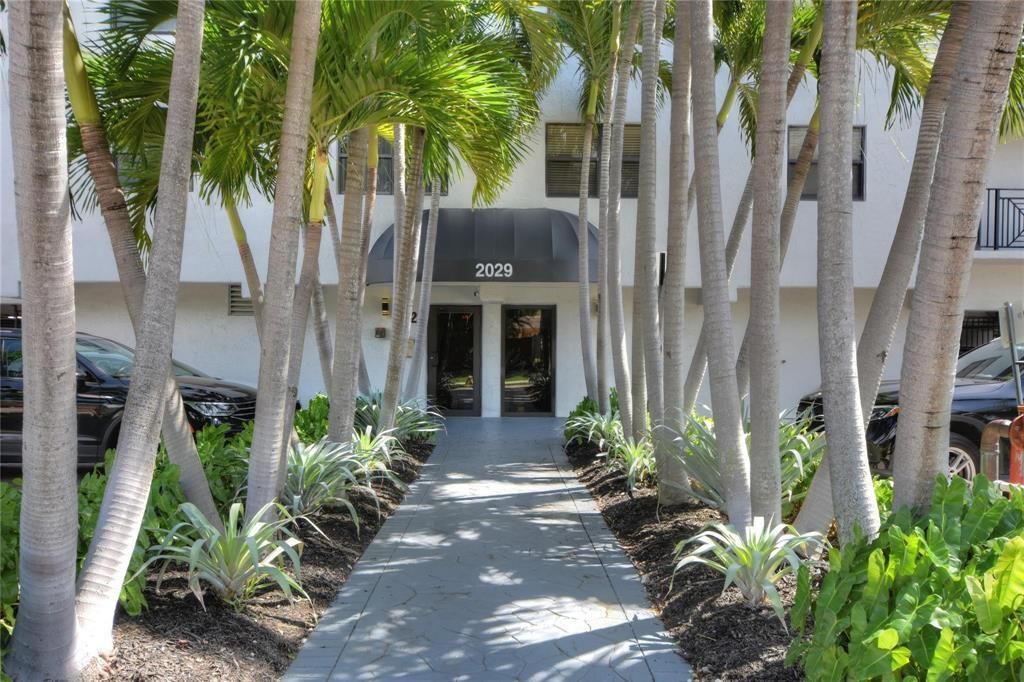 2029 N Ocean Boulevard, Unit 208, Fort Lauderdale, FL 33305 Photo