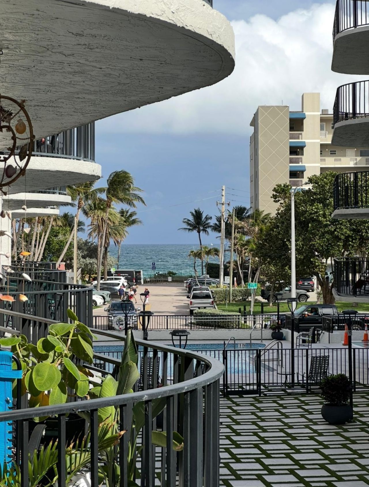 2029 N Ocean Boulevard, Unit 208, Fort Lauderdale, FL 33305 Photo