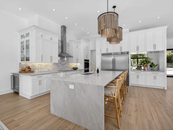 2725 Seneca Circle, West Palm Beach, FL 33409