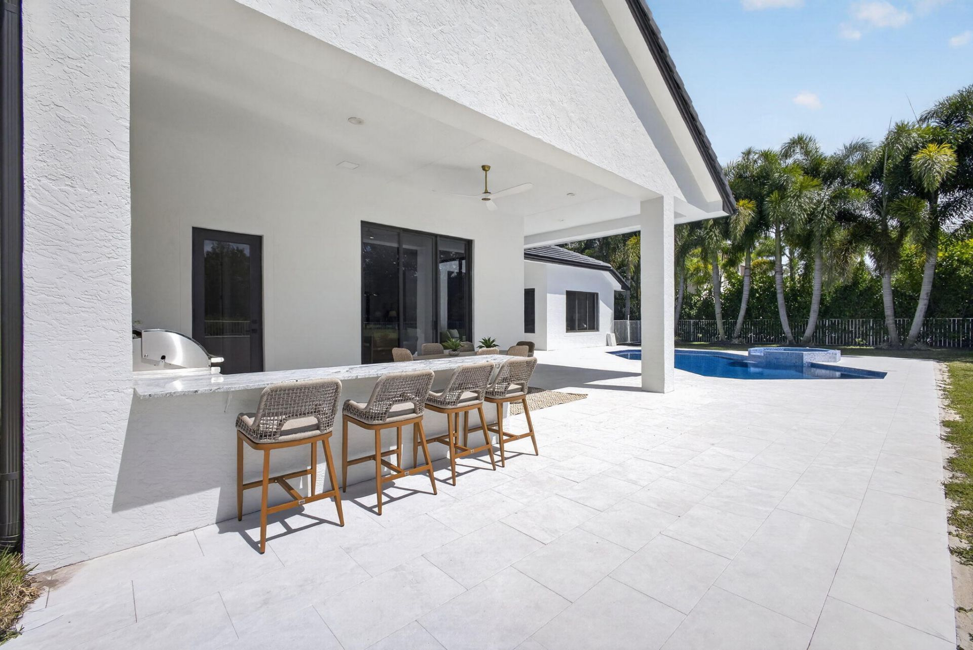 2725 Seneca Circle, West Palm Beach, FL 33409 Photo
