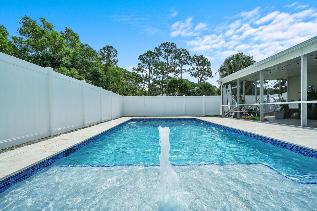 6681 140th Lane N, Palm Beach Gardens, FL 33418 Photo