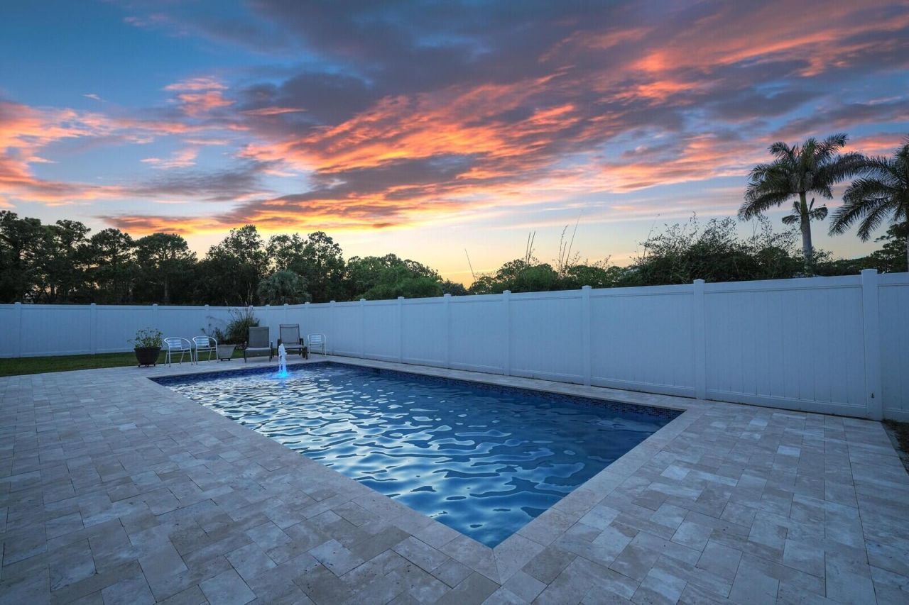 6681 140th Lane N, Palm Beach Gardens, FL 33418 Photo