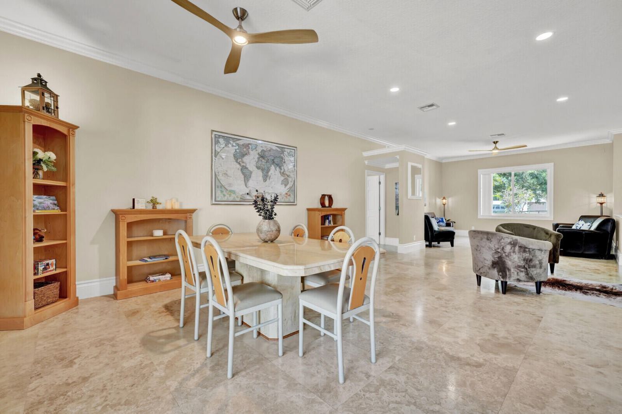 6681 140th Lane N, Palm Beach Gardens, FL 33418 Photo