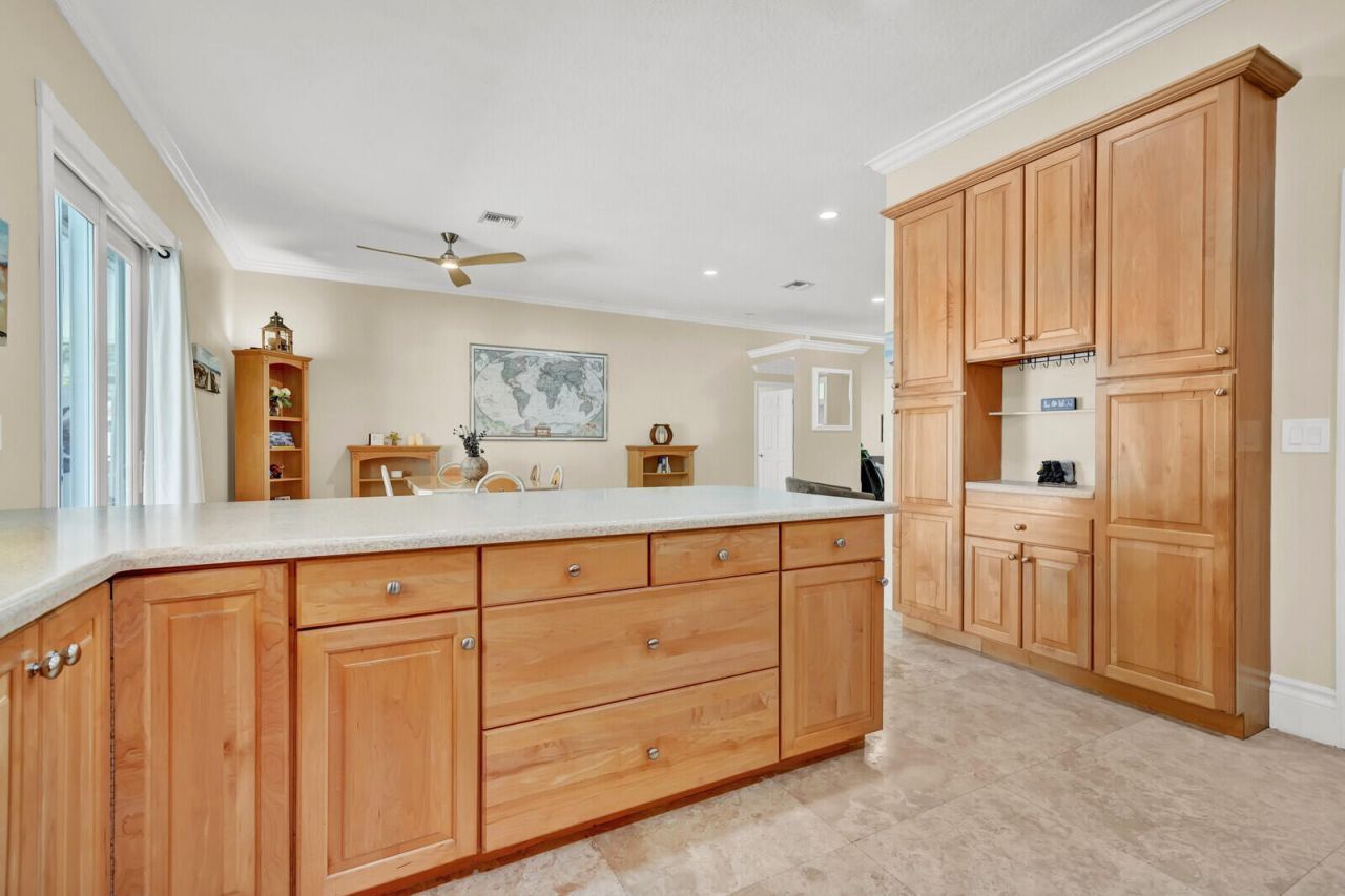 6681 140th Lane N, Palm Beach Gardens, FL 33418 Photo