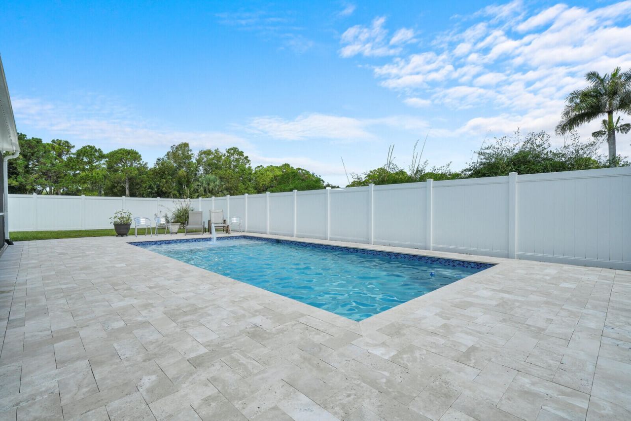 6681 140th Lane N, Palm Beach Gardens, FL 33418 Photo