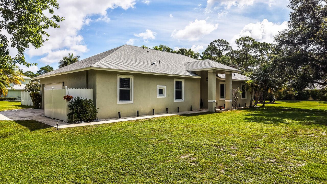 6681 140th Lane N, Palm Beach Gardens, FL 33418 Photo