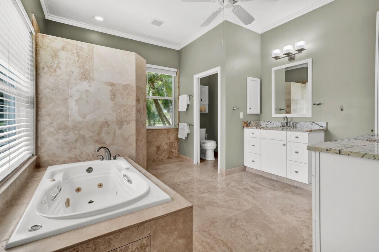6681 140th Lane N, Palm Beach Gardens, FL 33418 Photo