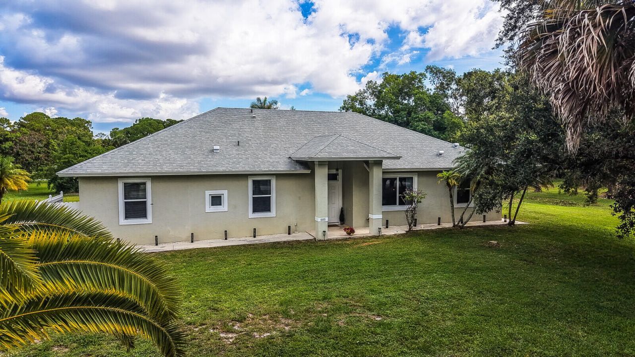 6681 140th Lane N, Palm Beach Gardens, FL 33418 Photo