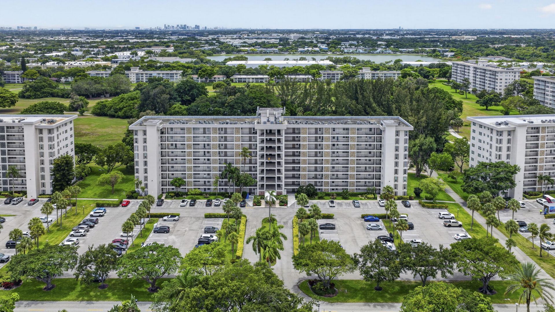 3150 N Palm Aire Drive, Unit 108, Pompano Beach, FL 33069 Photo