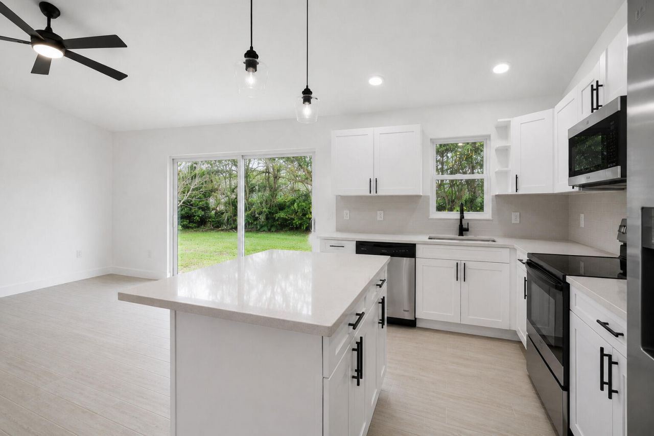 673 Cavern Terrace, Sebastian, FL 32958 Photo