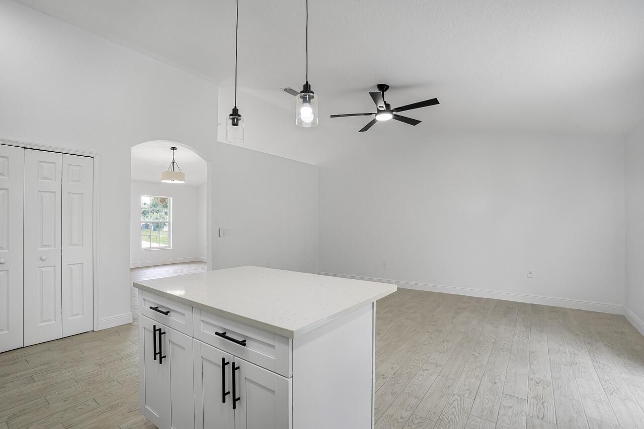 673 Cavern Terrace, Sebastian, FL 32958 Photo