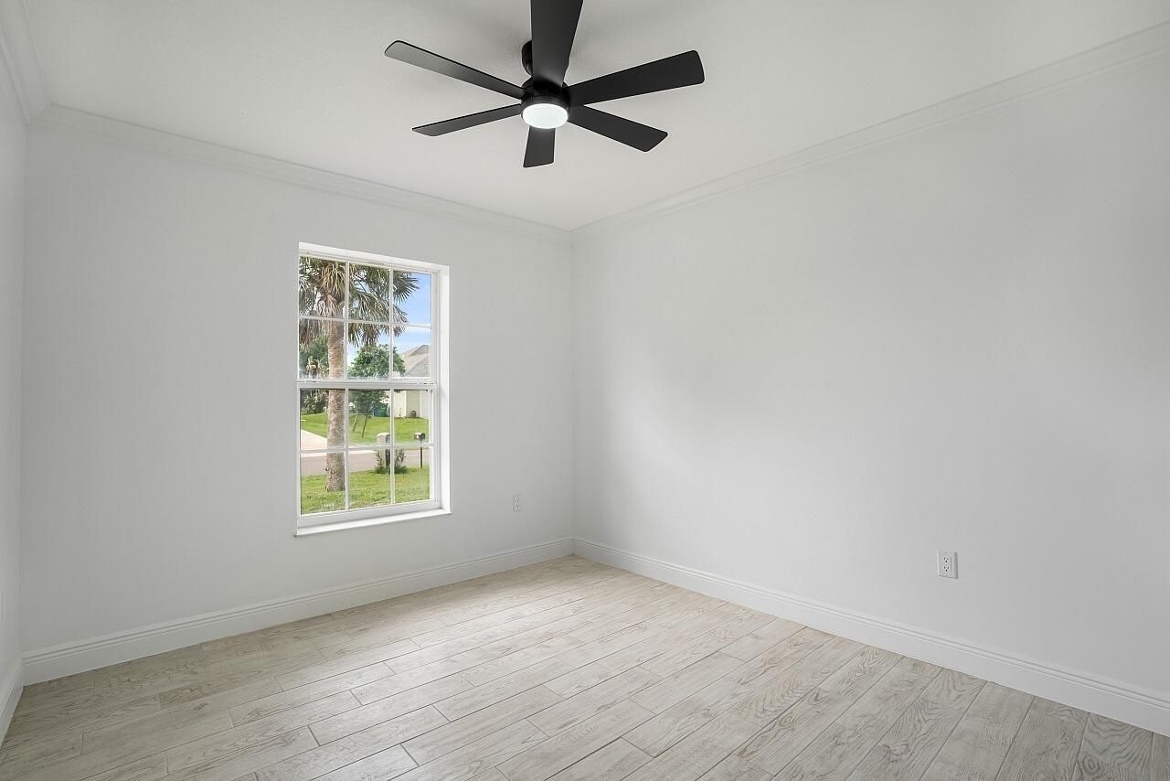 673 Cavern Terrace, Sebastian, FL 32958 Photo