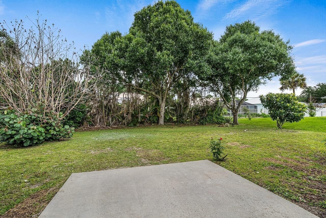 673 Cavern Terrace, Sebastian, FL 32958 Photo