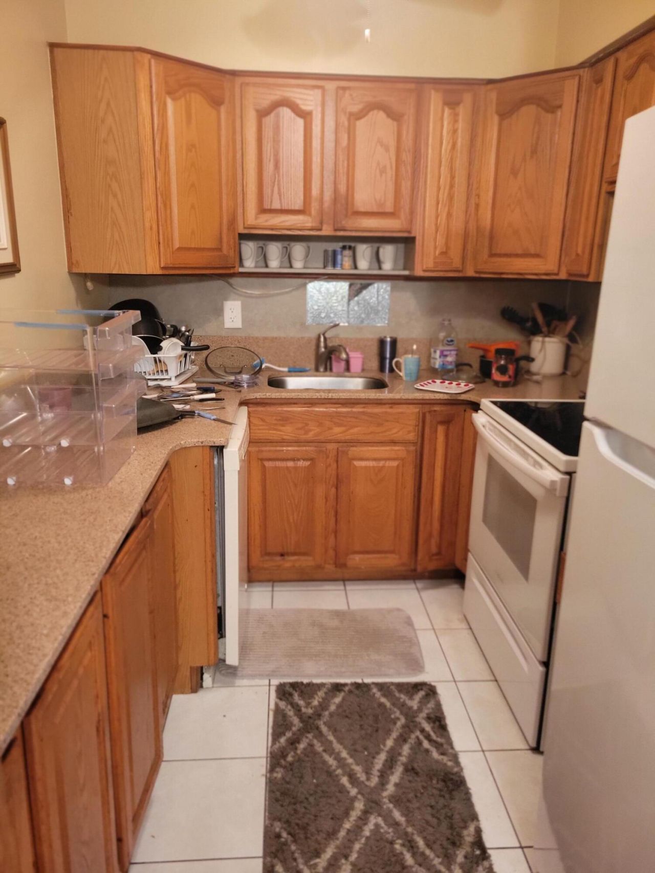 1015 SW 11th Avenue, Unit 12k, Hallandale Beach, FL 33009 Photo