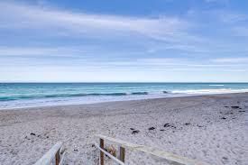 883 Nettles Boulevard, Jensen Beach, FL 34957 Photo