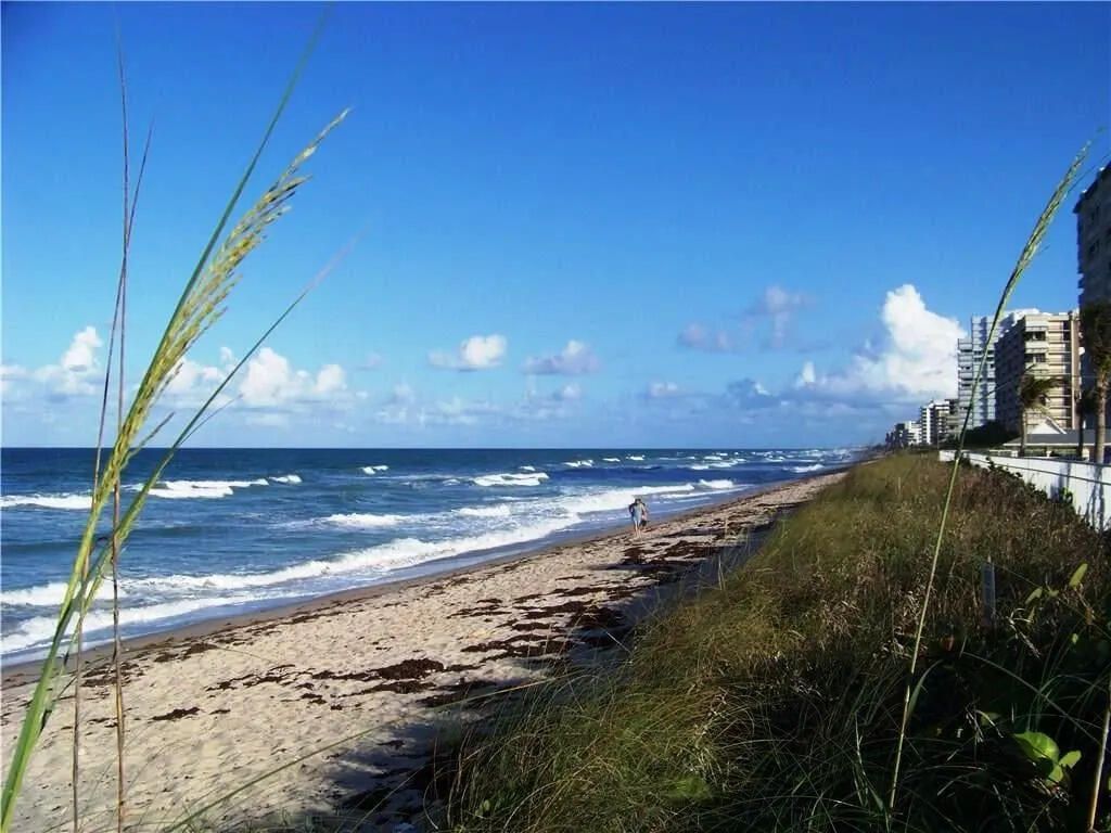 883 Nettles Boulevard, Jensen Beach, FL 34957 Photo