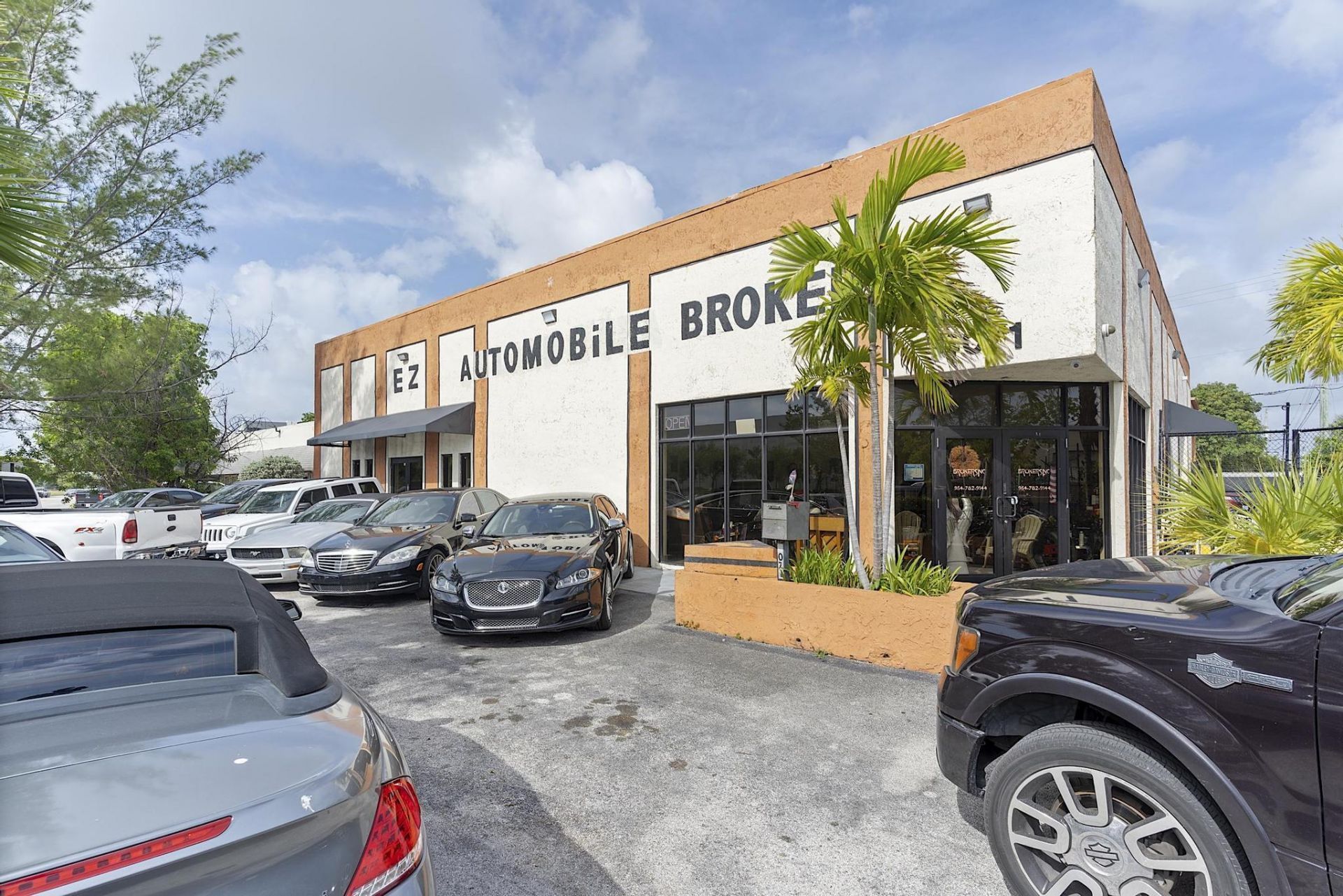 4071 N Dixie Highway, Deerfield Beach, FL 33064 Photo