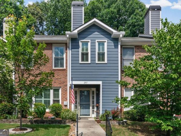 257 Triple Oaks Drive, Tucker, GA 30084