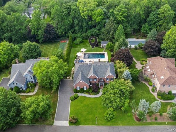 32 Rolling Ridge Road, White Plains, NY 10605
