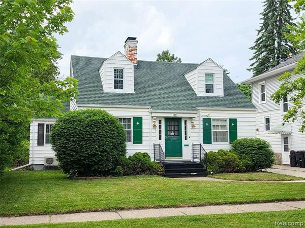 1333 Court Street , Port Huron, MI 48060