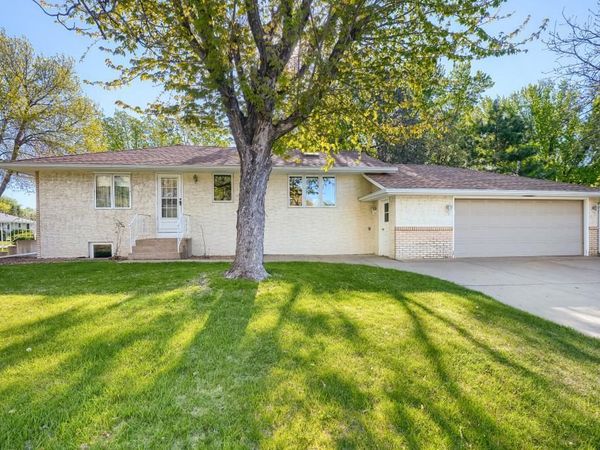 558 113th Lane NW, Coon Rapids, MN 55448