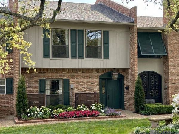 10214 N Magna Carta Pl, Baton Rouge, LA 70815