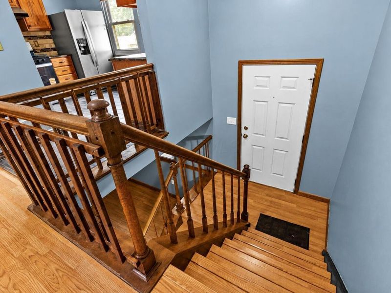 3986 Blueberry Hollow Road, Columbus, OH 43230 Photo 5