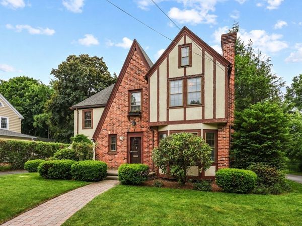 19 Harwich Road, Longmeadow, MA 01106