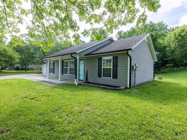 850 County Road 651 , Cape Girardeau, MO 63701