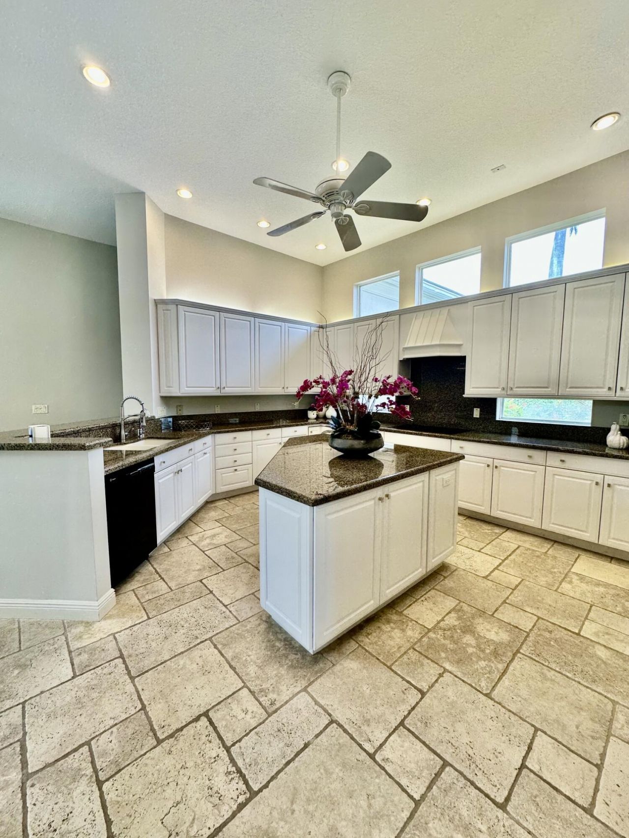 645 Atlantis Estates Way, Atlantis, FL 33462 Photo