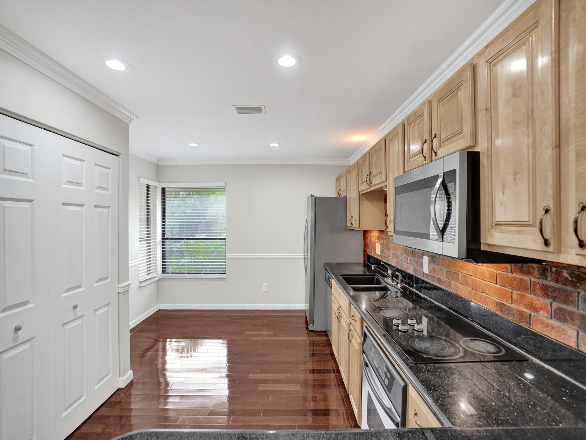 9280 Sabal Ridge Circle, Unit B, Boca Raton, FL 33428 Photo