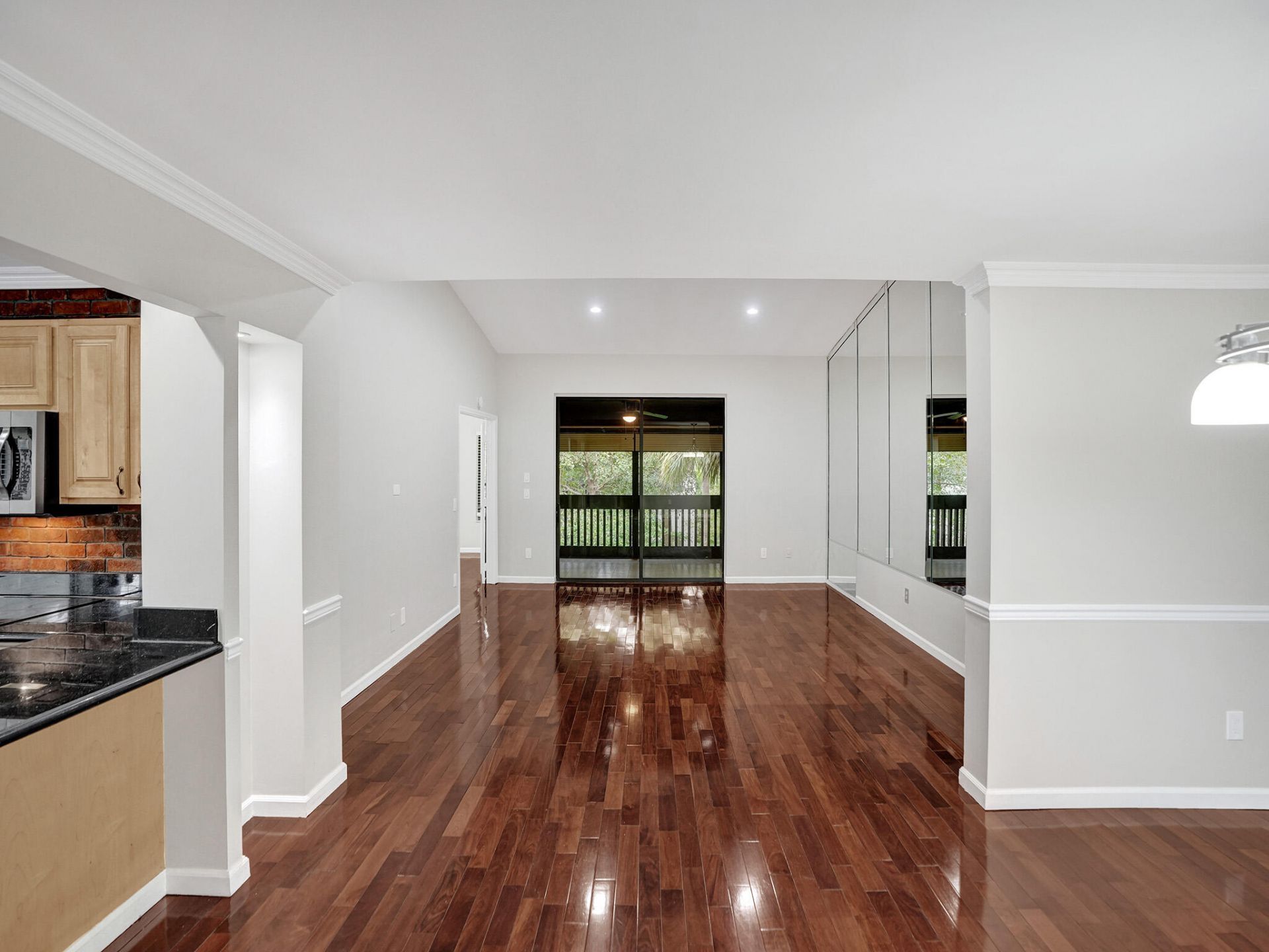 9280 Sabal Ridge Circle, Unit B, Boca Raton, FL 33428 Photo