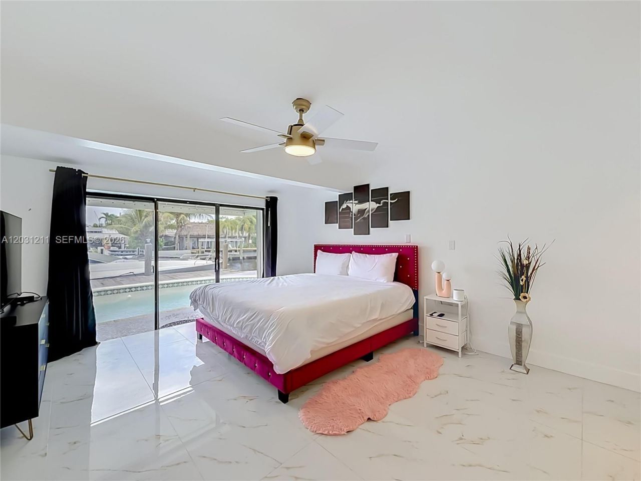 2216 NE 18th Ave , Wilton Manors, FL 33305 Photo